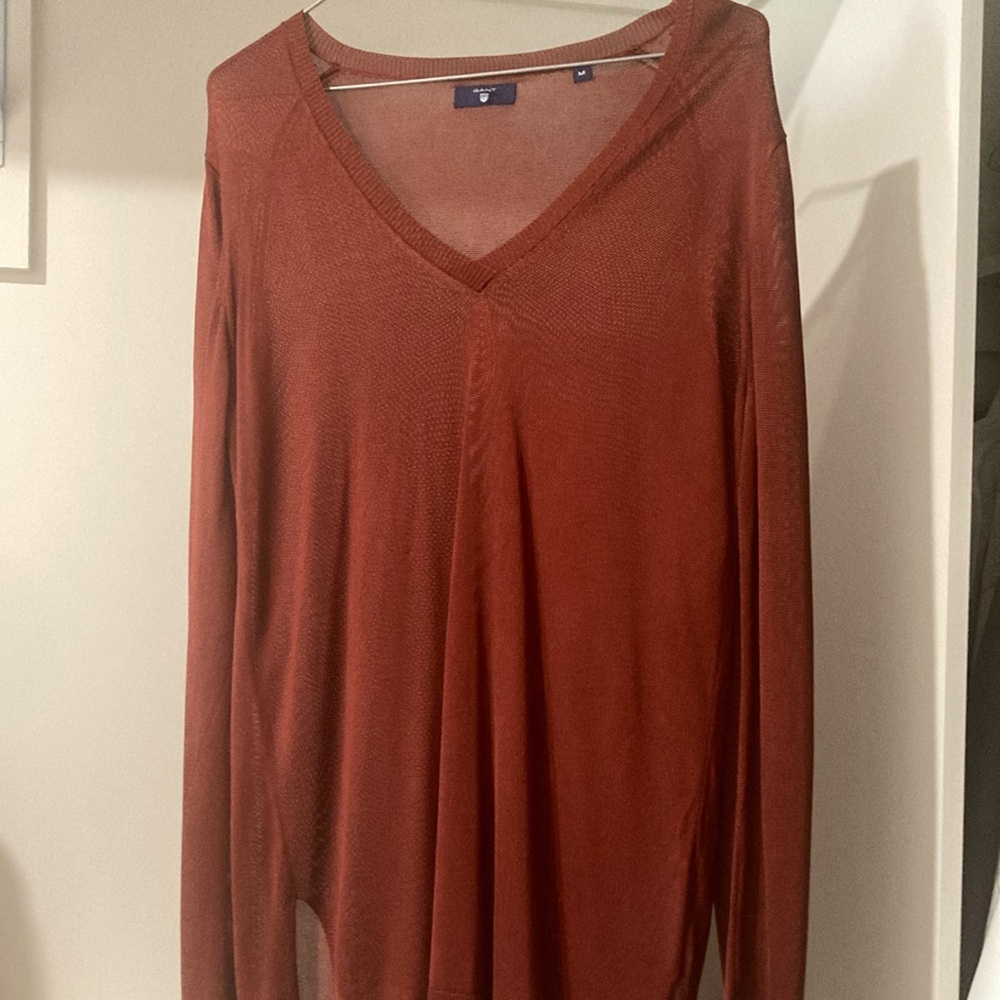 V-Neck Rust Top